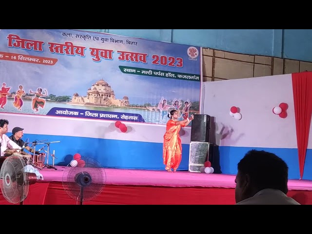 Kathak dance by girl