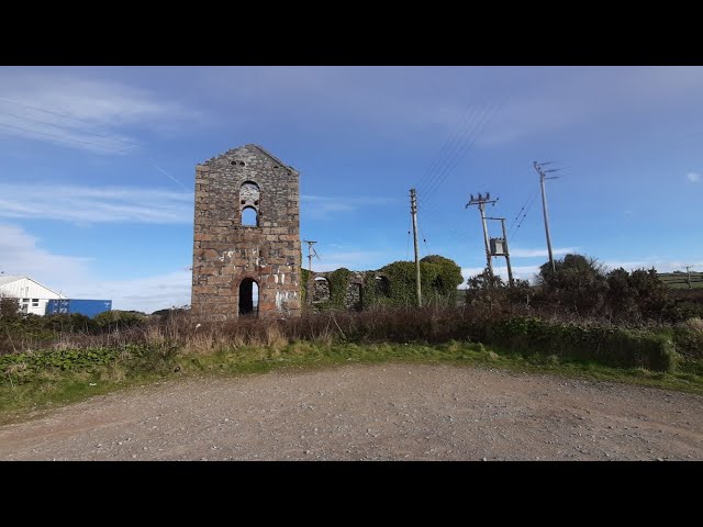 Queen of Mines / Dolcoath Engine house - Steps taken away hmmmmm #mining #explore