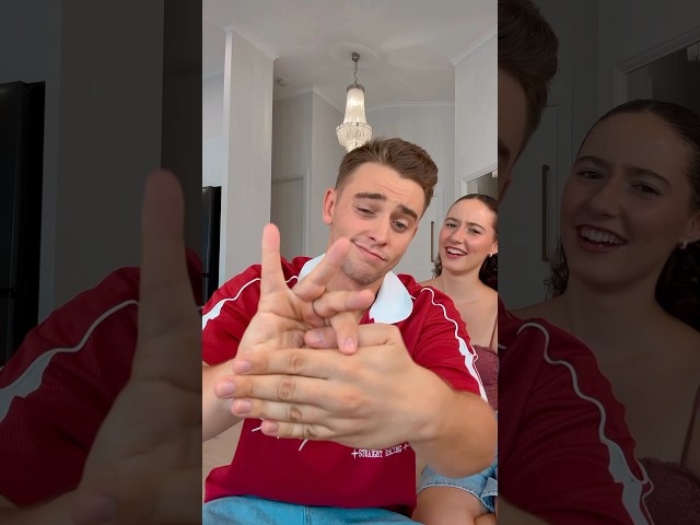 Disappearing finger MAGIC TRICK! 👀😱😆 | Jasmin and James #Shorts