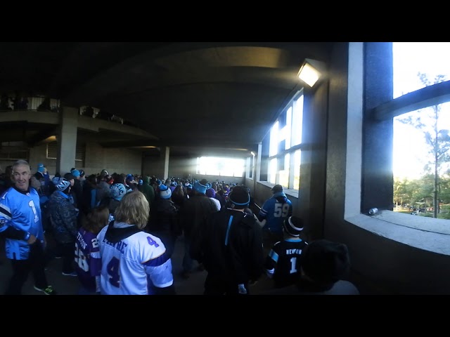 360 View Carolina Panthers vs Vikings: Lets go Panthers!