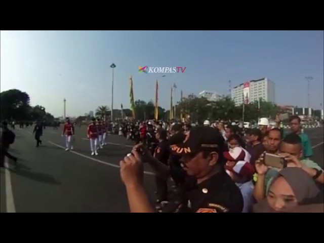 Kerennya Kirab Sang Merah Putih di Hari Kemerdekaan