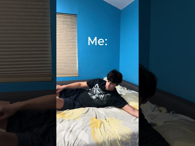 How normal people sleep VS  Me. Which one are you? #comedy #laugh #funny #shorts  #comedyvideos