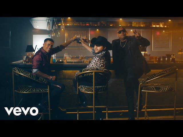 Gente de Zona, Gerardo Ortiz - Otra Botella (Official Video)