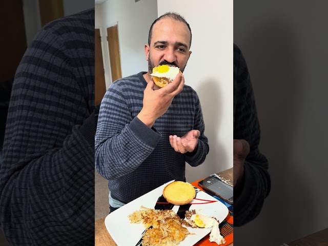 Hash browns kind of breakfast #usafood #hashbrowns #breakfast #mixedcouple