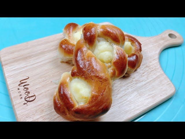 Super easy and delicious custard filled bread |  Extra soft and fluffy (No butter)