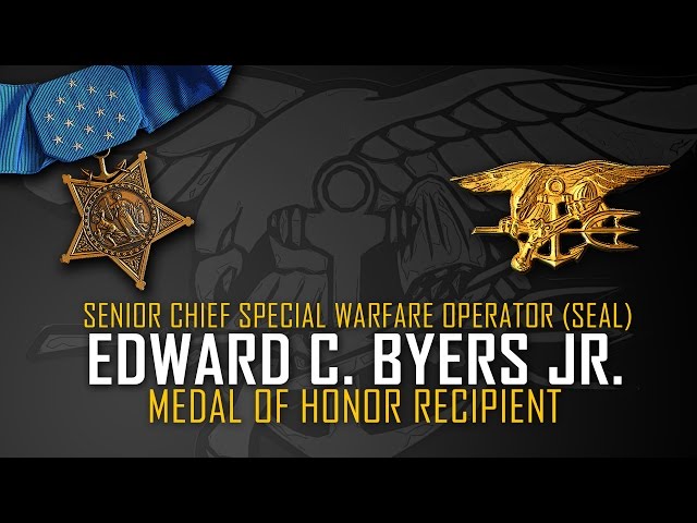 SEAL recounts actions leading to Medal of Honor