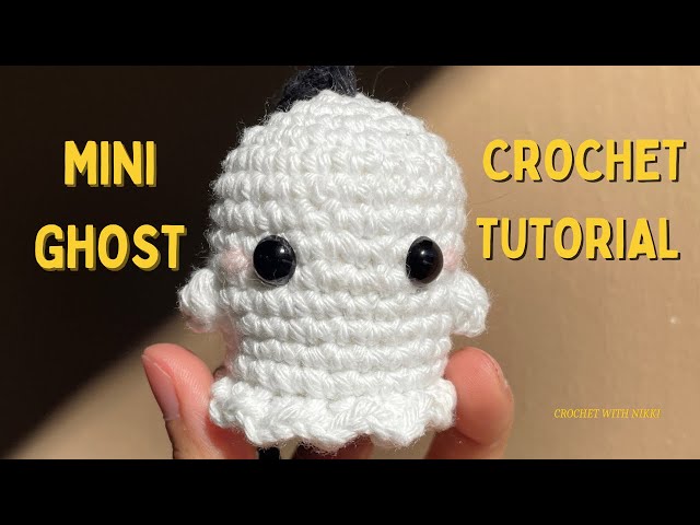 BEGINNER FRIENDLY: quick & easy crochet mini ghost tutorial with glow in the dark yarn (no sew!!)