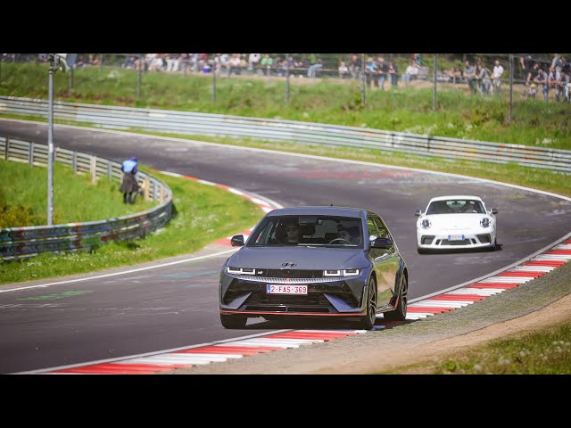 Nurburgring Nordschleife Hyundai Ioniq 5N fast lap trying to follow a very fast E46 M3 ringtool