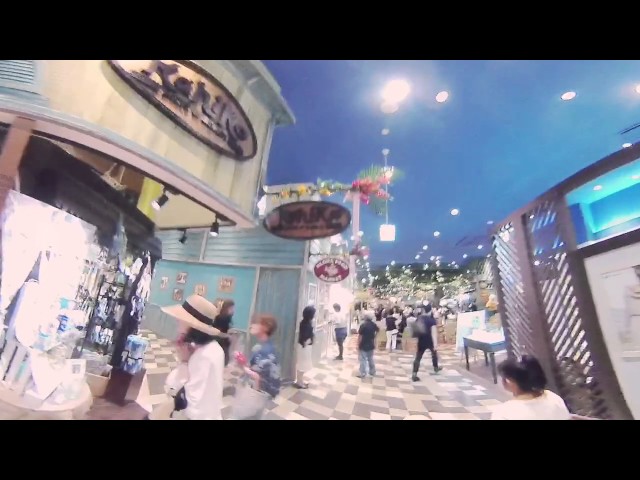 360度動画 横浜ワールドポーターズ 1階