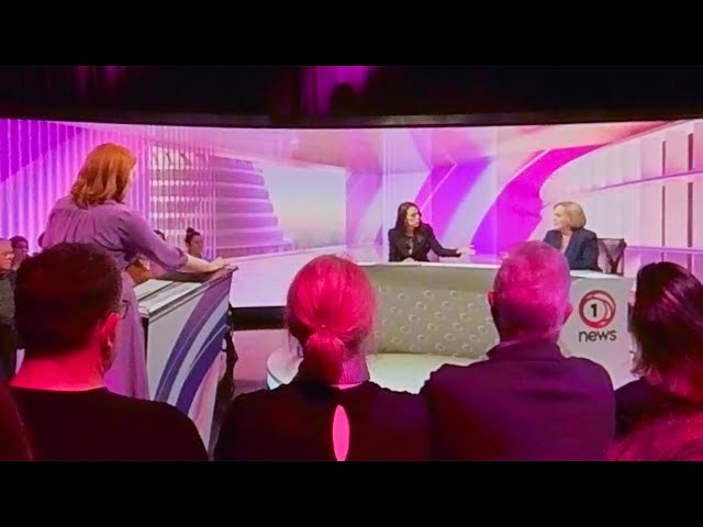 360 VIDEO: Jacinda Ardern, Judith Collins clash at final TVNZ Leaders' Debate