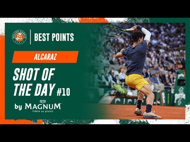 Shot of the day #10 Carlos Alcaraz | Roland-Garros 2024