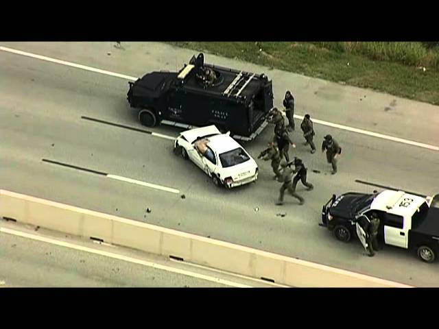 VIDEO  - SWAT PIT maneuver on suspect during police chase