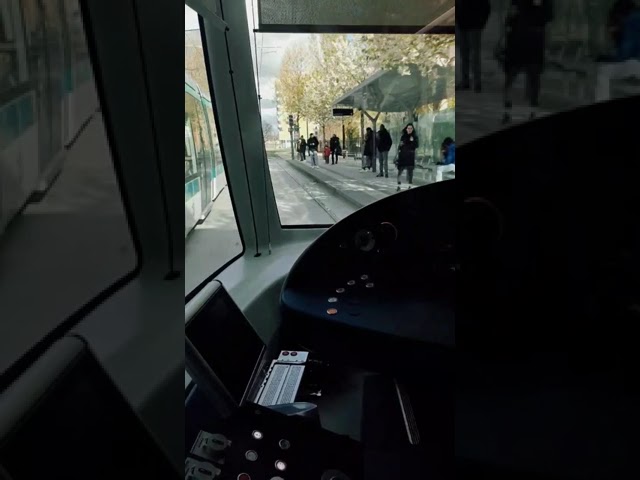 [Paris] Tram T3b - cab view