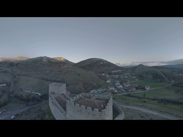 8K Aerial Castillo de Argüeso 360