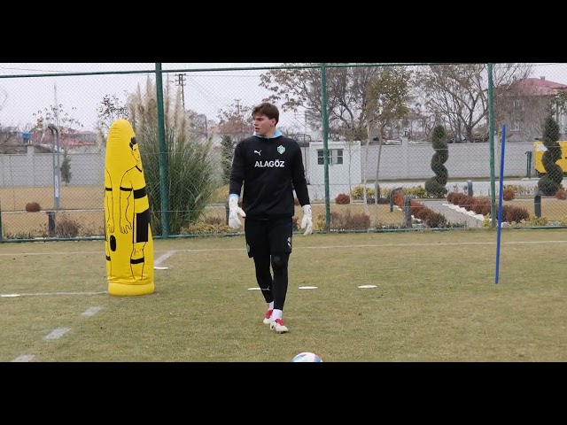 GOALKEEPER TRAINING VIDEO 🥅⚽🧤🥅 #goalkeeper #football #futbol #soccer #asmr #video #fypシ