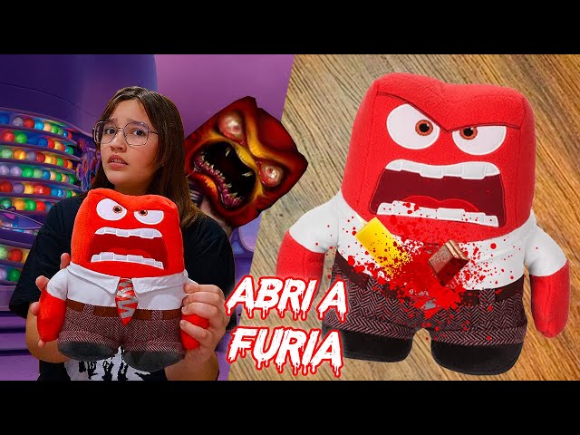 ABRÍ un PELUCHE de FURIA de Intensamente 2 y ADENTRO encontré la MANO de ¿RILEY? 💀😱 | Isa Bunny 🐰💙