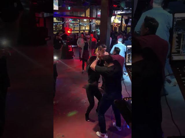 BACHATA SENSUAL @ixtapa Pasadena California