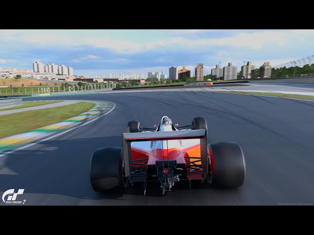 Gran Turismo 7 | McLaren MP4/4 '88 - Autódromo de Interlagos [4K PS5]