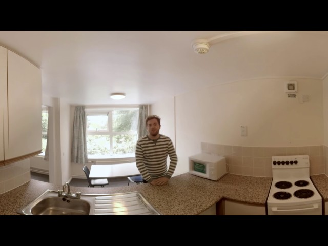 360° Accommodation Tour - Battersea/Surrey Court, Family Flat