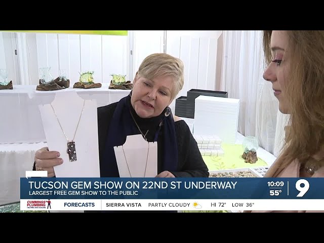 Tucson gem show on 22nd st: Largest free show to public