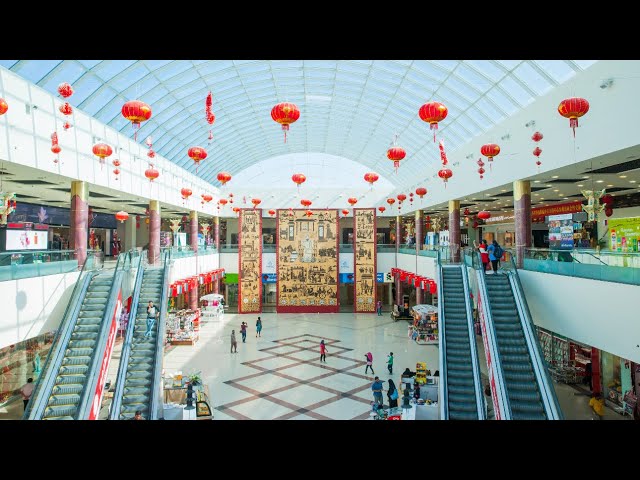 Exploring Dubai’s Dragon Mart – a paradise for bargain hunters!