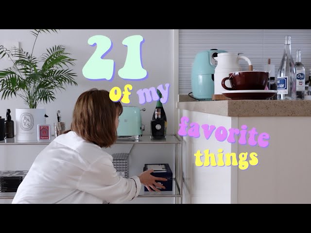 A DAY AT HOME: 21 Things I Can't Live Without + Current Favorites 🍯