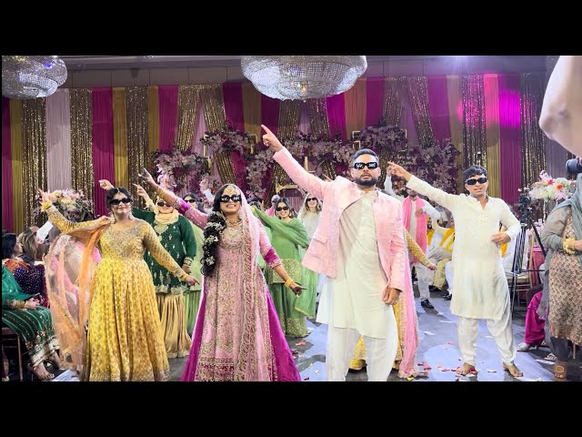 Mehndi Dance Performance | Wardah & Faiq | Pakistani Wedding 2024