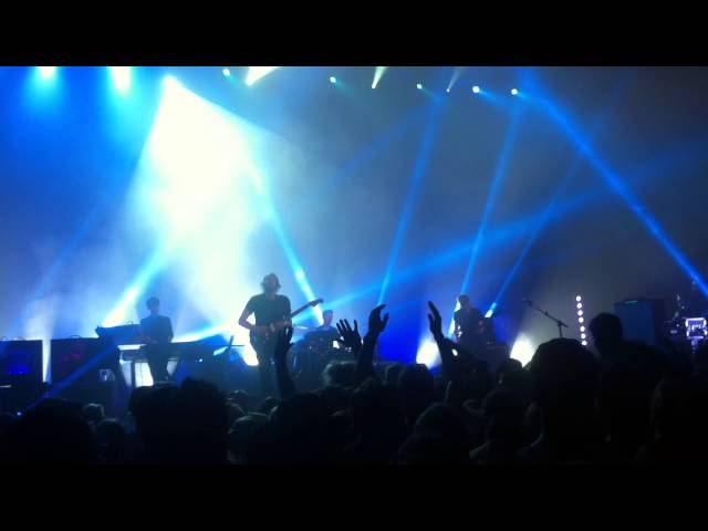 Foals - Two Step Twice Live @Aeronef - Lille