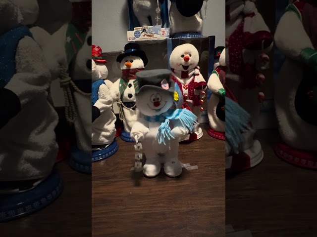 Gemmy Spinning Snowflake Frosty The Snowman 2023