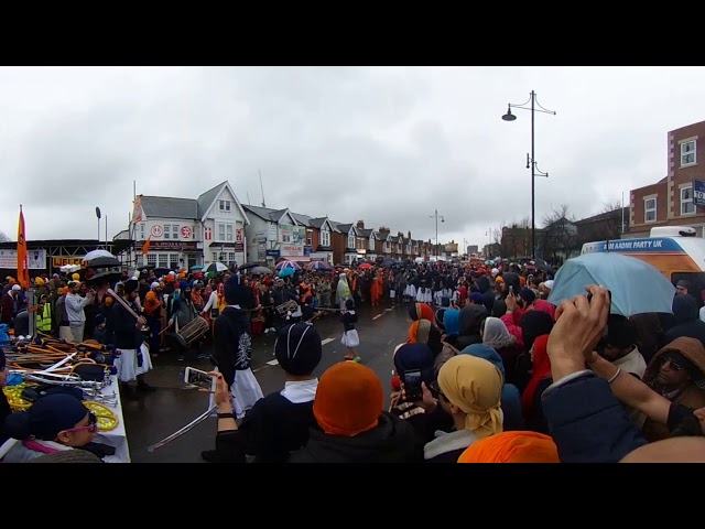 Southall Vaisakhi Nagar Kirtan 8-Apr-18 360 degrees (2)