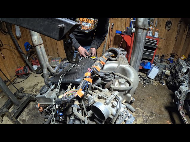 Motor Swap V6 Camry - Come Hangout in The Garage!