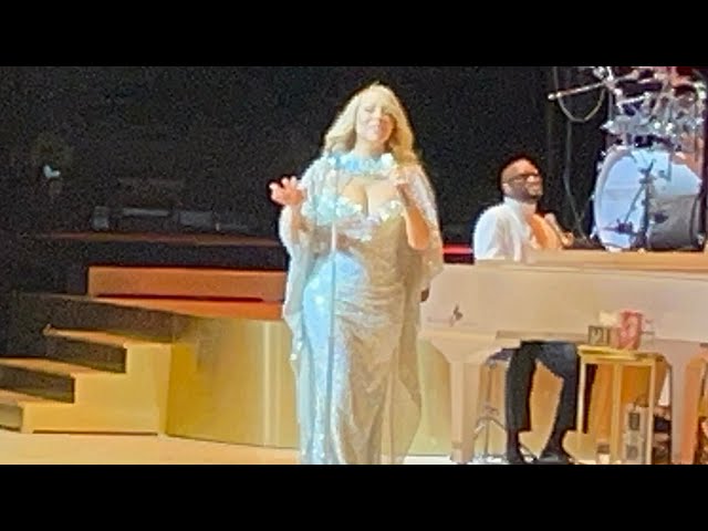 Mariah Carey “Hero” (Live in St Louis, MO 11/29/2024)