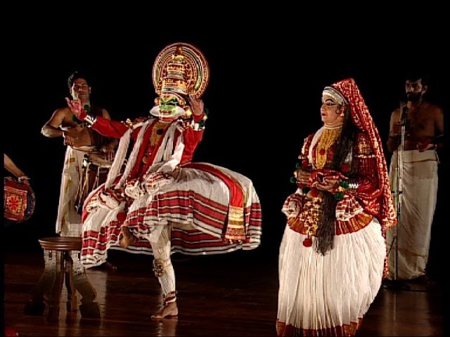 Kathakali - the dance drama of Kerala | Art forms of Kerala