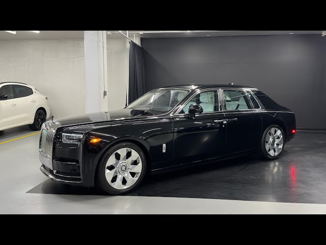 2023 Rolls-Royce Phantom -  Walkaround in 4k HDR