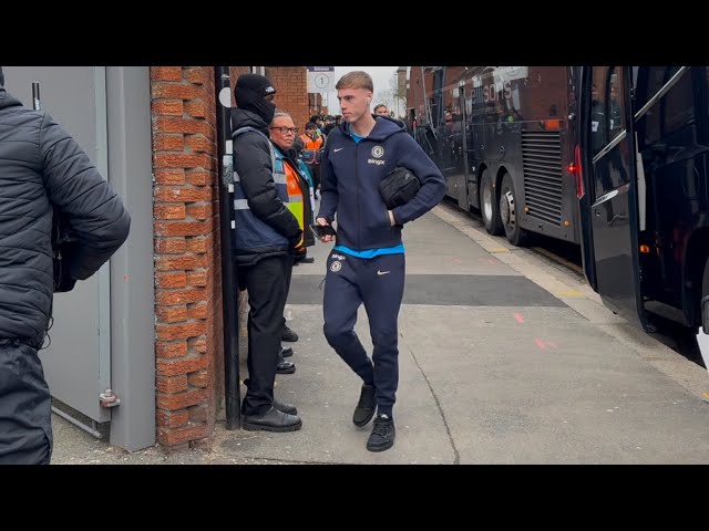 CRYSTAL PALACE 1-1 CHELSEA | Chelsea 🚎 coach ENZO MARESCA COLE PALMER arrives Live at Selhurst Park