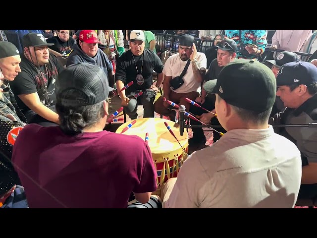 Black Bear | Seminole Tribal Fair Powwow 2025 | FNL Round Dance