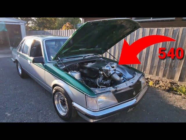 Detailed Look At Mark's Big Block Chevy V8 Turbo VH Commodore SLE