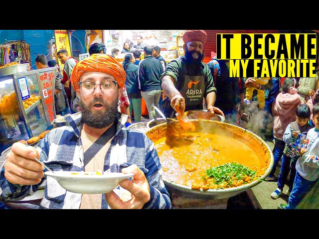 Trying famous street food in Jodhpur, India 🇮🇳