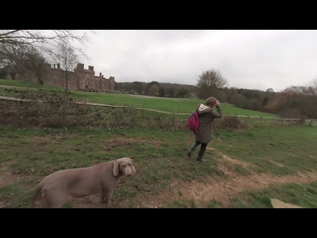 Emily Ruby and Jo nr Herstmonceux Castle. Vuze xr vr 180