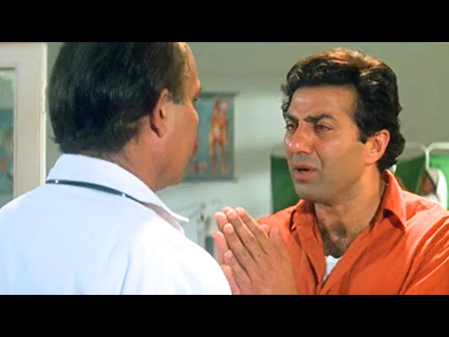 सनी देओल ने  डॉक्टर का सामने  पिता जी की जान की मांगी भीख - Sunny Deol Emotional Scene - Ghatak