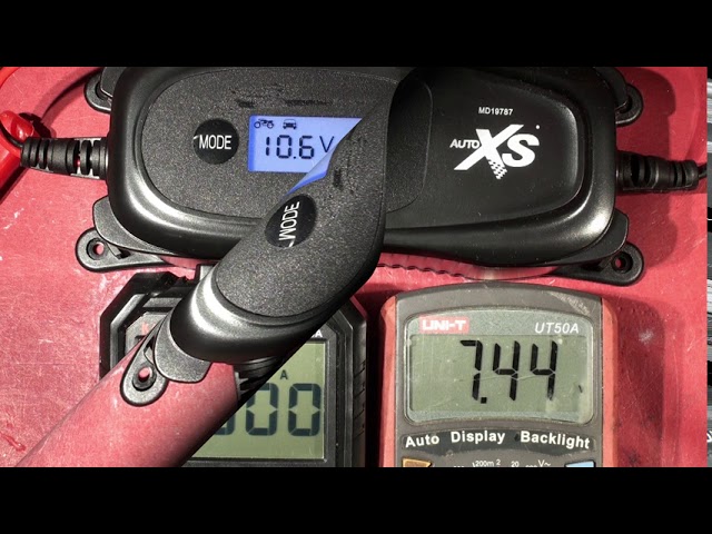 AutoXS MD19787 5 Amp Charger  MD18559 Comparison and Review