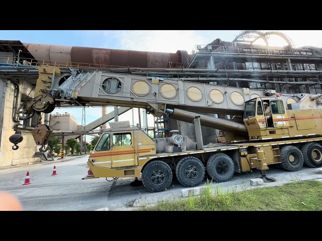 Grove TM1500 Hydraulic Truck Crane working in Cement Factory