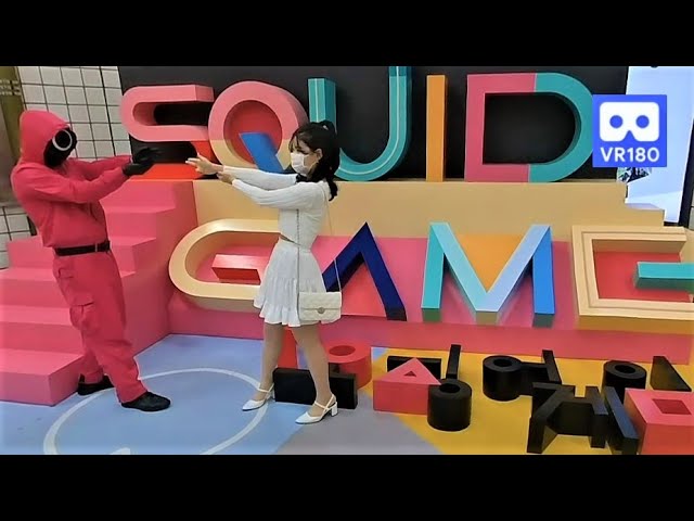 3D 180VR 4K a Lady & O man Squid Game Real Experience zone Netflix