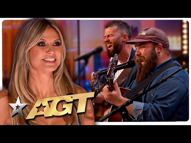 Country Band Receive a Standing Ovation on America's Got Talent!