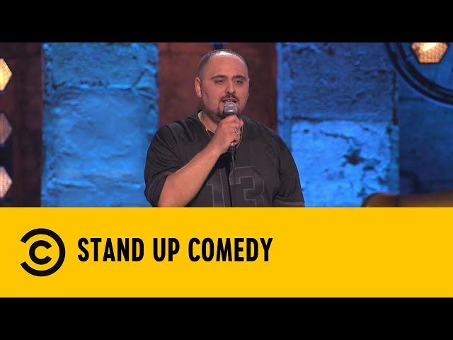 Il bagno dei disabili - Mario Raz - Stand Up Comedy - Comedy Central