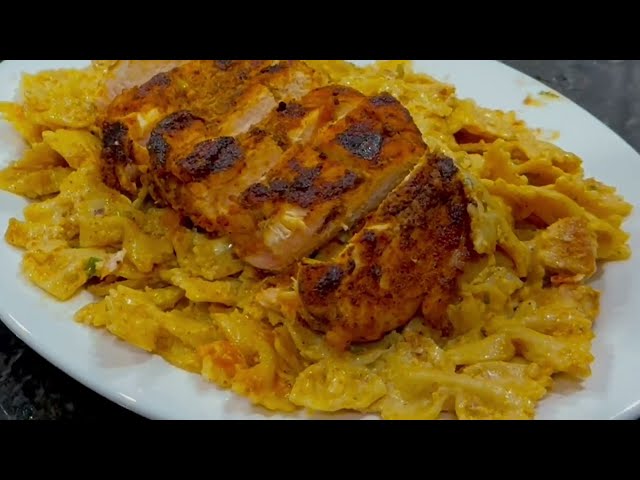 The BEST Creamy Chicken Pasta Recipe You'll EVER Try!