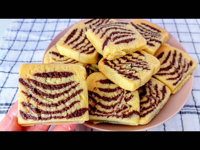 Patterned Butter Cookies in less than 5 minutes! Easy Cookies recipe you will make week!