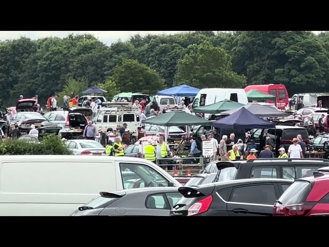 Arriving at the 2024 Newbury and District Amateur Radio Society rally and ready to find a bargain