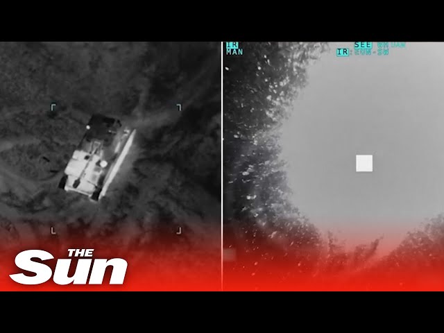 Ukrainian forces BLOW UP Russian self-propelled gun with Turkish drones