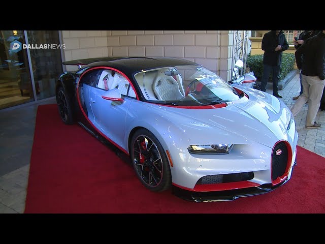 360 Video: Sit inside a 2018 Bugatti Chiron